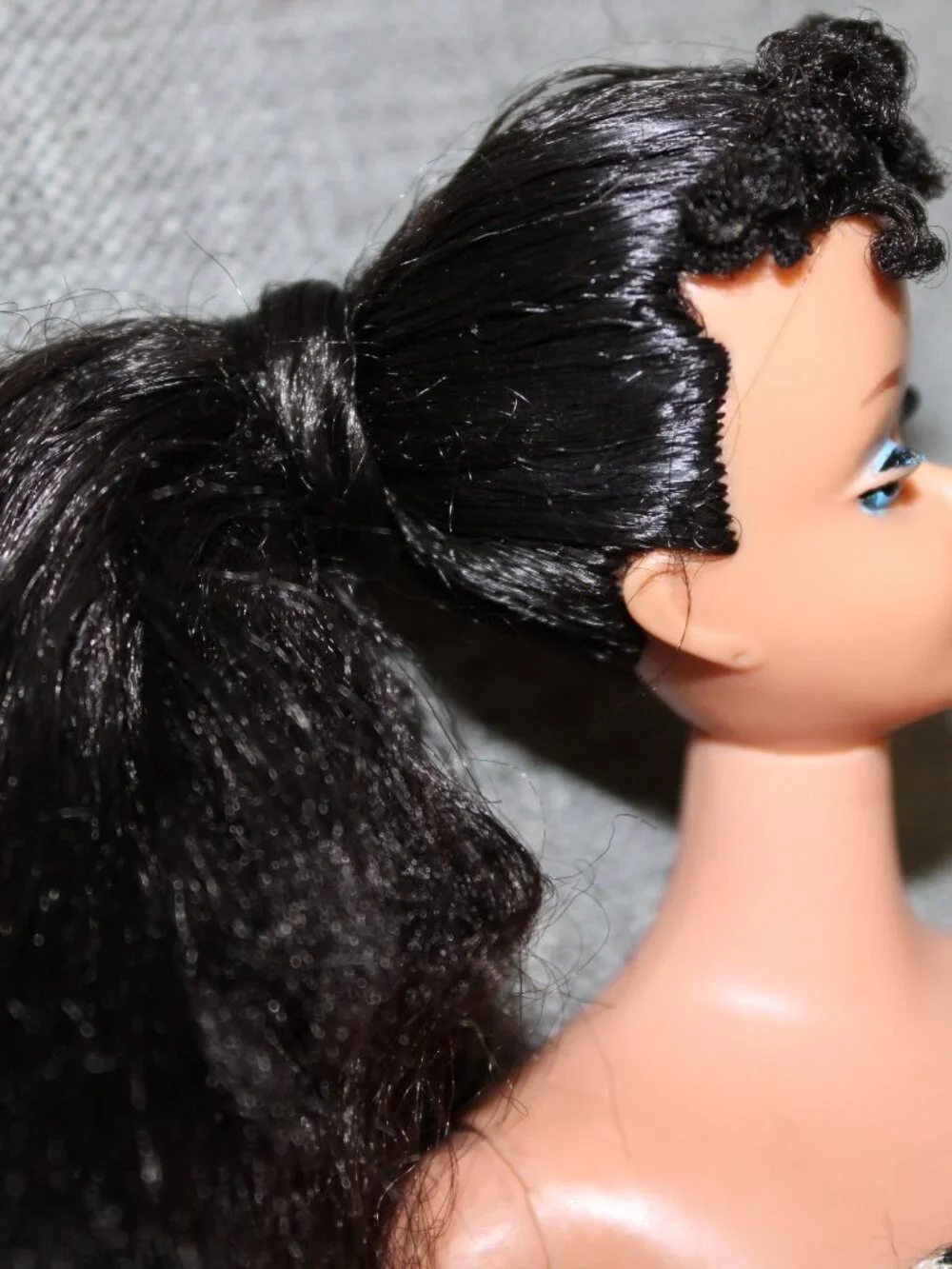 Vintage #4 Barbie Doll Solid Body Brunette Ponytail No Green Ear, Excellent